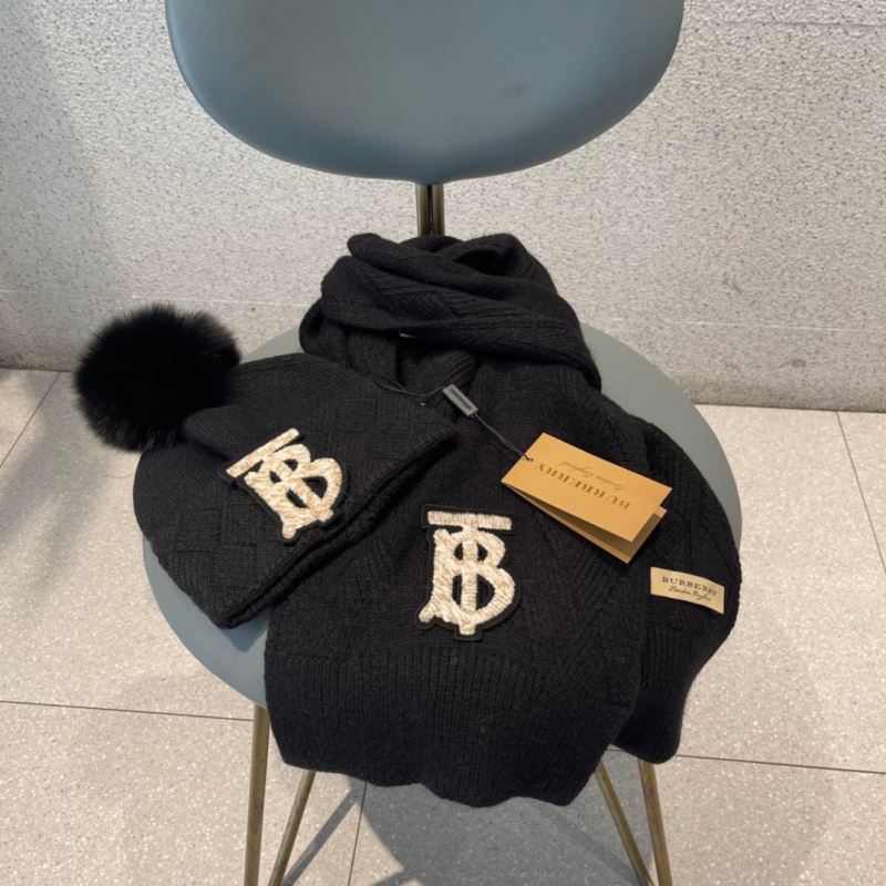 Burberry Caps Scarfs